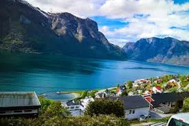 Flåm Railway, Nærøyfjord cruise
